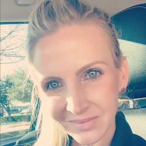 Meet your Posher, Alissa